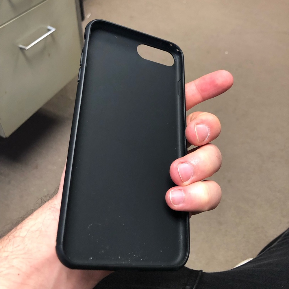 Iphone 8 plus case - Picture 2 of 2